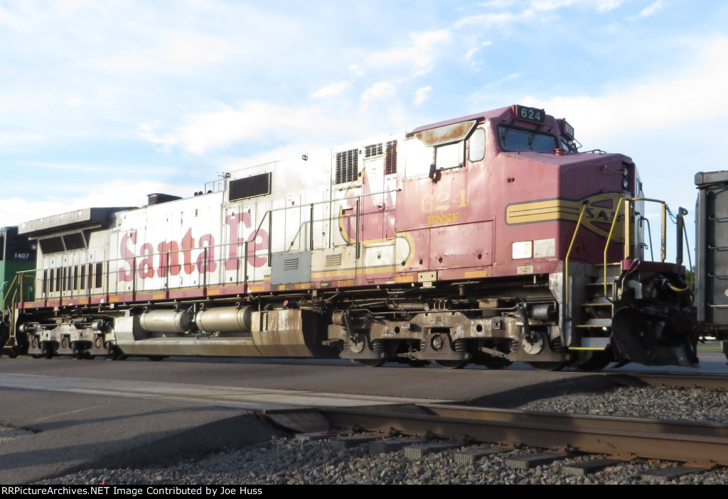 BNSF 624